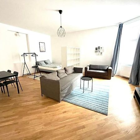 Brand New & Spacious Apartment In The City Centre Viyana Dış mekan fotoğraf